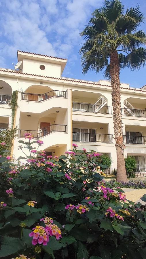 Fantastic 4 Cyprus First Line Beachfront Boghaz Εξωτερικό φωτογραφία